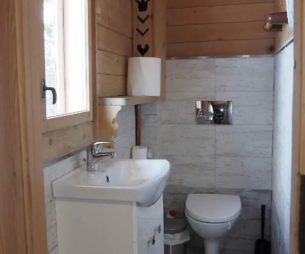 Belle Epoque לינה וארוחת בוקר זקופאנה