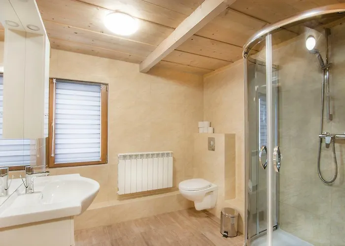 לינה וארוחת בוקר Belle Epoque זקופאנה